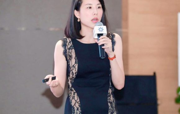 Dr.珊受邀在2019中國牙齒矯正大會COS演講(南京)