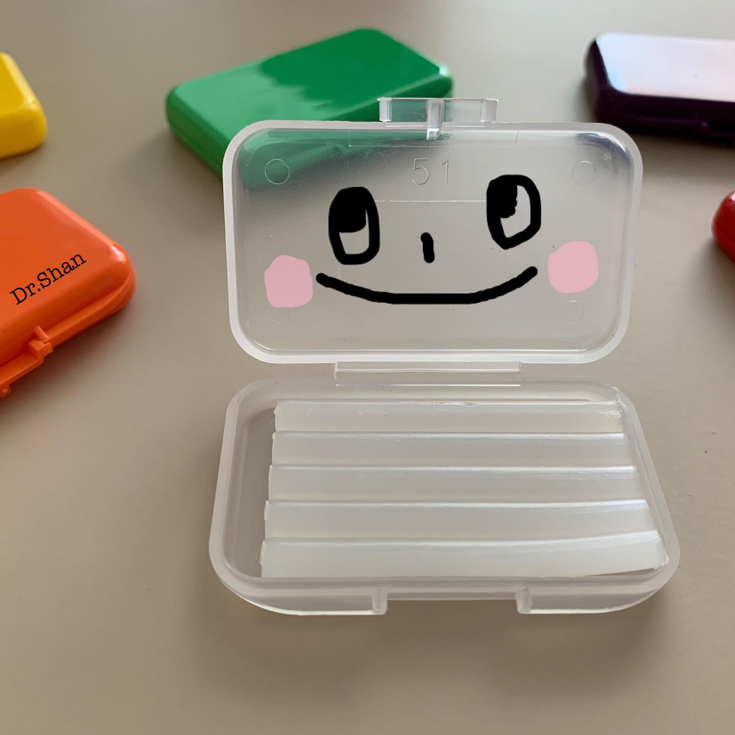 牙齒軟蠟-隱適美齒蠟-台中-隱形矯正-隱適美-Dr.珊