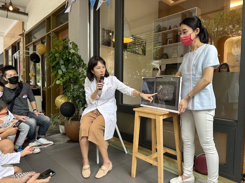 2022小小牙醫營-珊醫師分享口腔保健繪本-3-楊念珊醫師-台中-牙齒矯正醫師